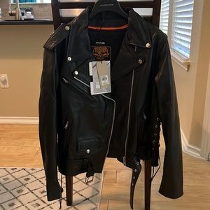 Women’s black leather biker jacket. Excellent condition